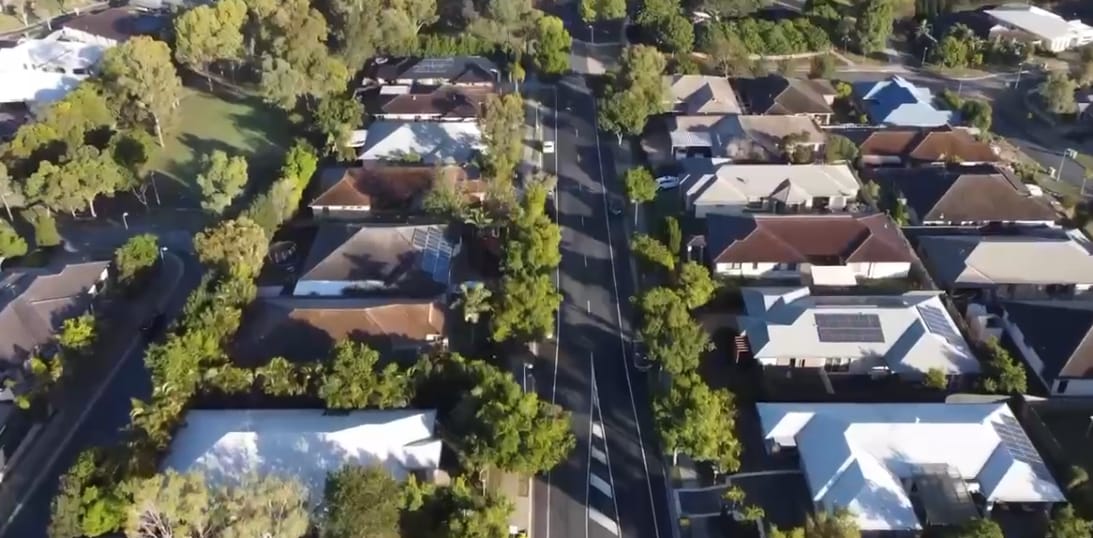 Volunteers providing support in Vietnamese aged care community